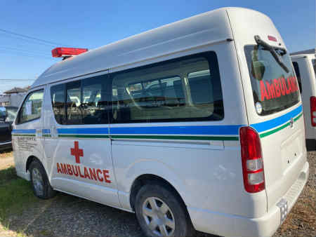HIACE HIGH ROOF FULL EQUIPMENT AMBULANCE 