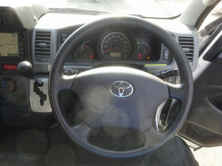 HIACE AMBULANCE