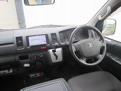 HIACE AMBULANCE 