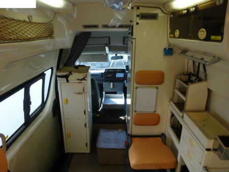 HIACE AMBULANCE