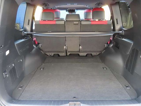 LAND CRUISER