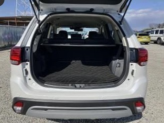 OUTLANDER