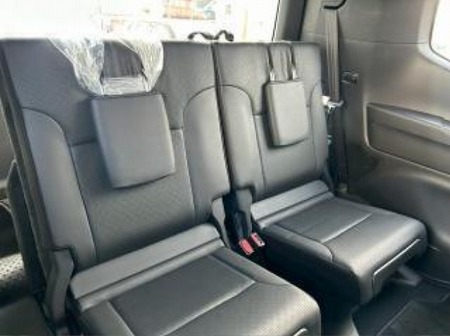 LAND CRUISER