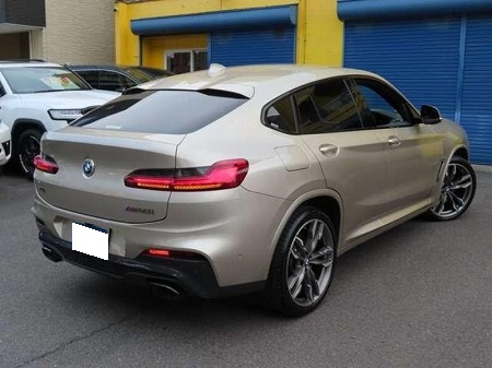X4