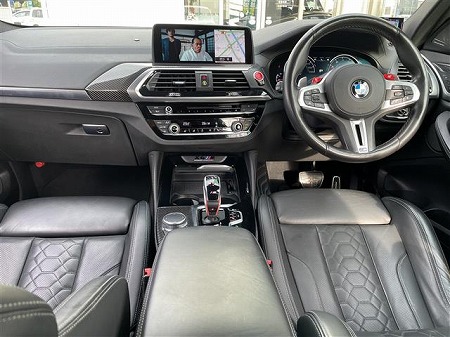 X4 M