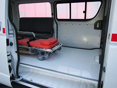 HIACE AMBULANCE 