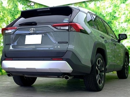 RAV4