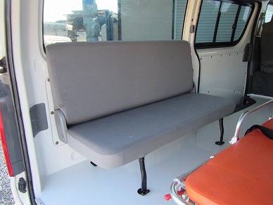 HIACE  AMBULANCE