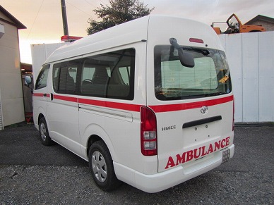 HIACE  AMBULANCE