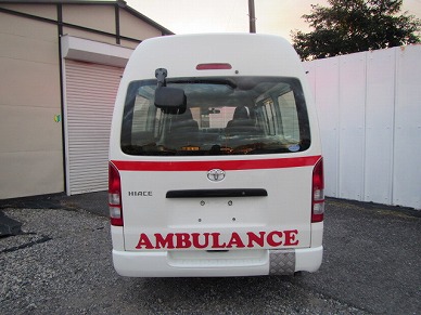HIACE  AMBULANCE