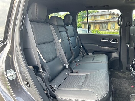 LAND CRUISER