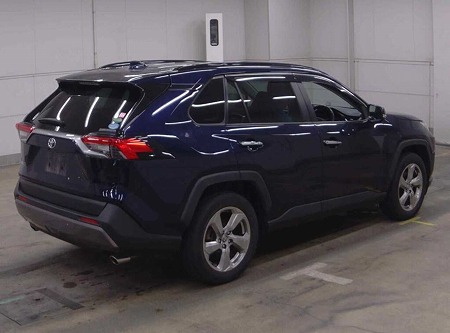 RAV4