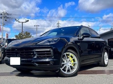 PORSCHE / CAYENNE COUPE