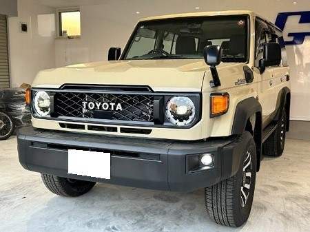 TOYOTA / LAND CRUISER 70