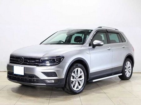 VOLKSWAGEN / TIGUAN