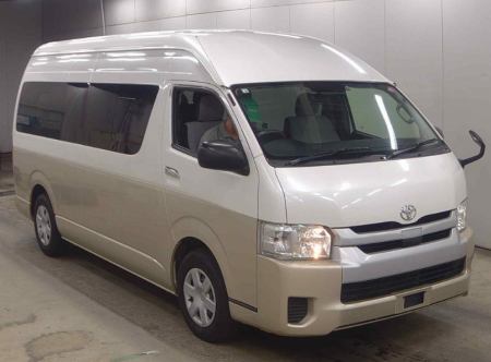 TOYOTA / HIACE COMMUTER