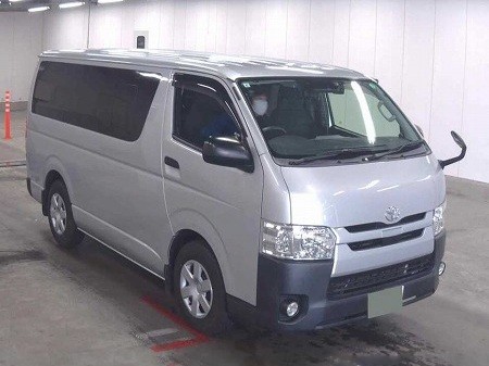 TOYOTA / HIACE