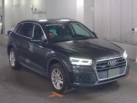 AUDI / Q5
