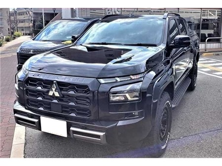 MITSUBISHI / TRITON