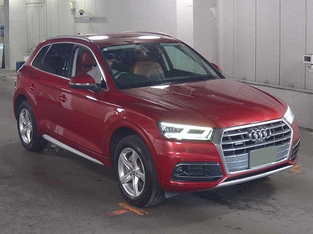 AUDI / Q5
