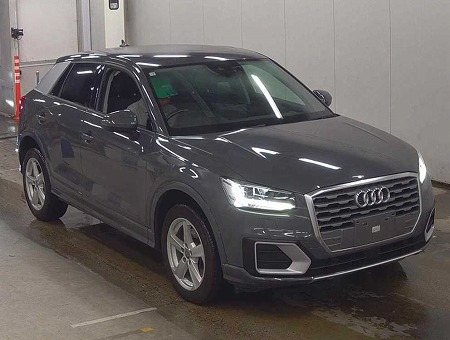 AUDI / Q2