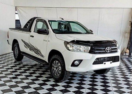 TOYOTA / HILUX REVO