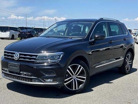 VOLKSWAGEN / TIGUAN