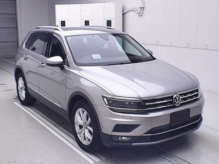 VOLKSWAGEN / TIGUAN