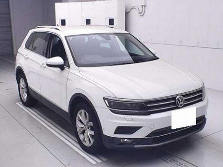 VOLKSWAGEN / TIGUAN
