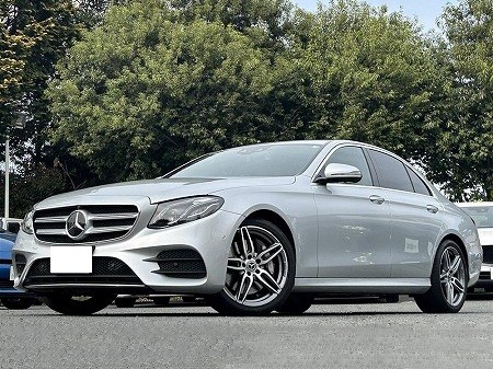 MERCEDES BENZ / E CLASS E300