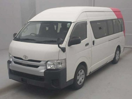 TOYOTA / HIACE COMMUTER