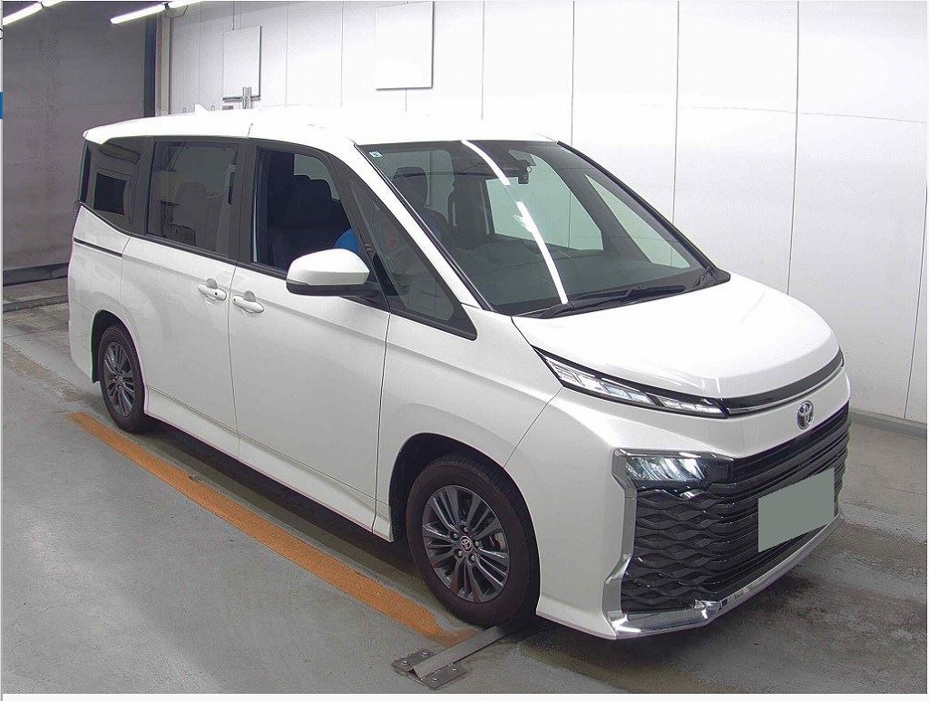 TOYOTA / VOXY