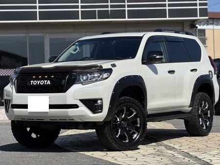 Japanese used car Ref# 1365347 TOYOTA / LAND CRUISER PRADO