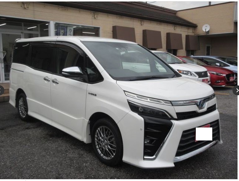 TOYOTA / VOXY
