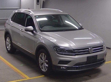 VOLKSWAGEN / TIGUAN