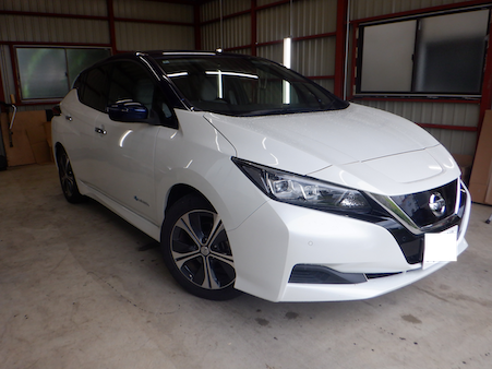 NISSAN / LEAF