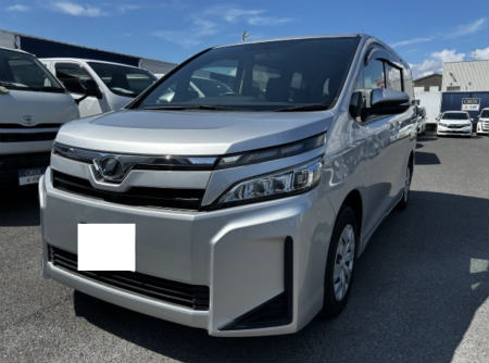TOYOTA / VOXY