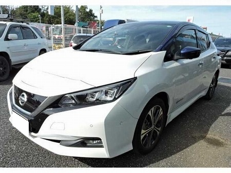 NISSAN / LEAF