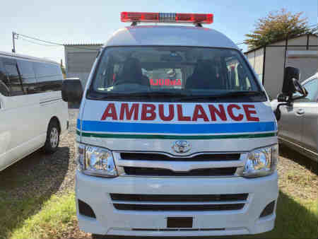 TOYOTA / HIACE AMBULANCE 