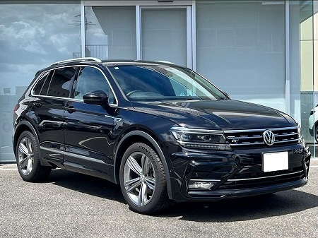 VOLKSWAGEN / TIGUAN