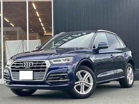 AUDI / Q5
