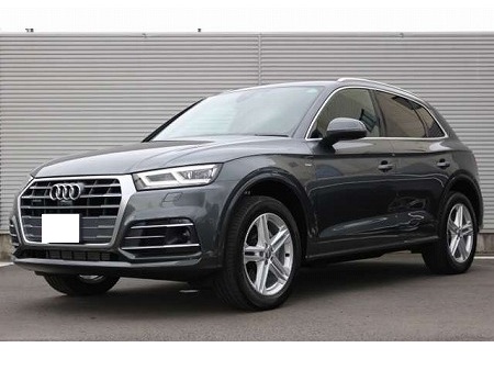 AUDI / Q5