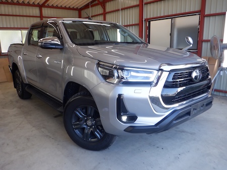 TOYOTA / HI-LUX
