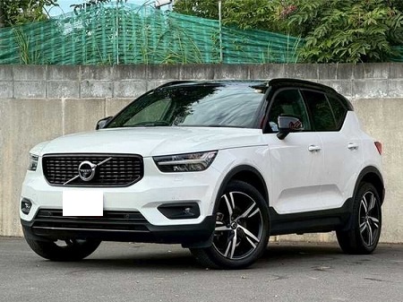 Japanese used car Ref# 1437752 VOLVO / XC40