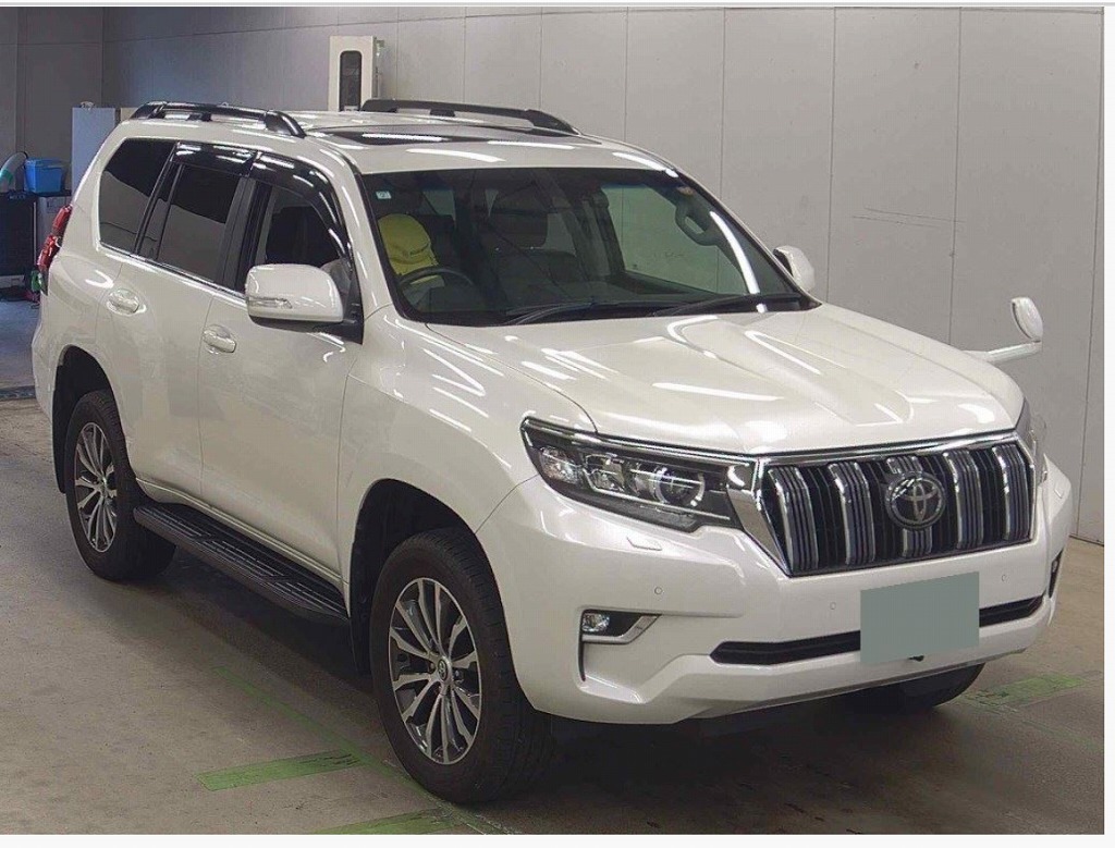 Japanese used car Ref# 1440916 TOYOTA / LAND CRUISER PRADO