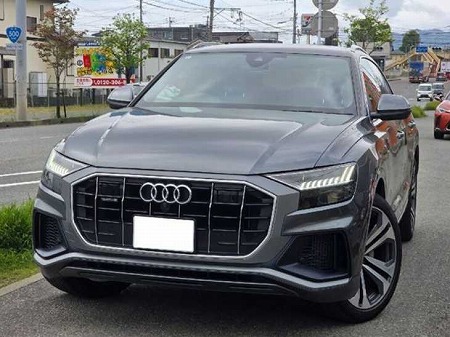 Japanese used car Ref# 1446674 AUDI / Q8
