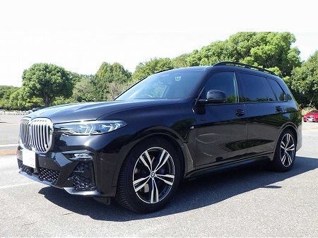 BMW / X7