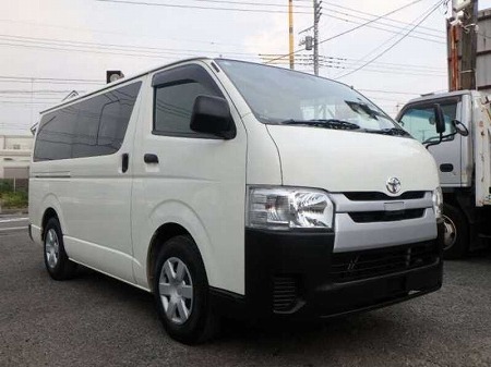TOYOTA / HIACE