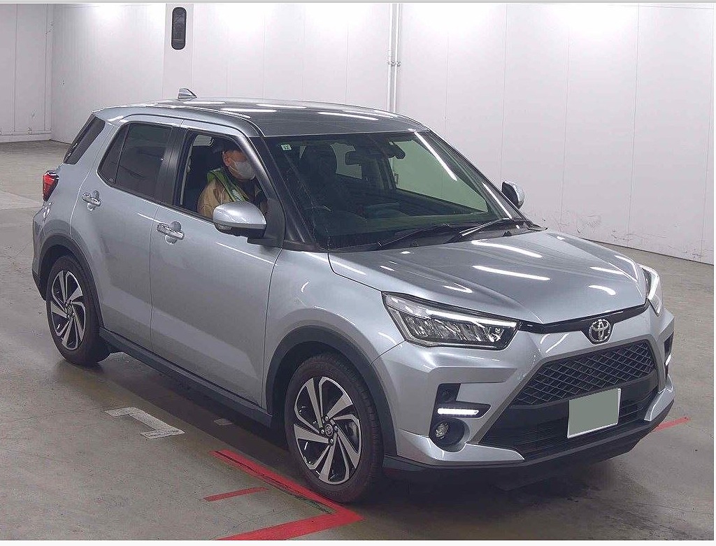 TOYOTA / RAIZE