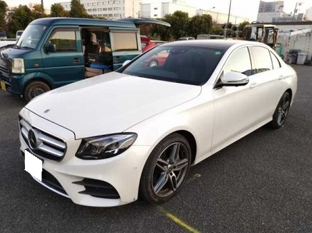 MERCEDES BENZ / E CLASS E300